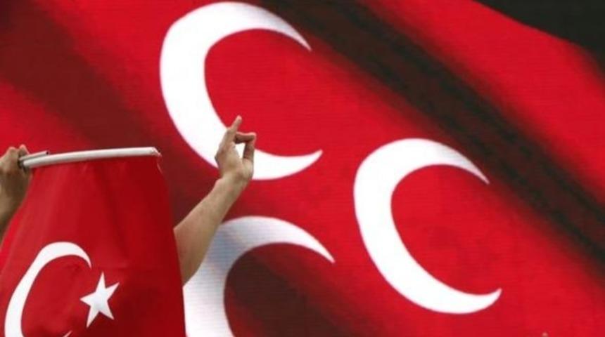 MHP referandum anket sonu&ccedil;ları taban ne diyor?