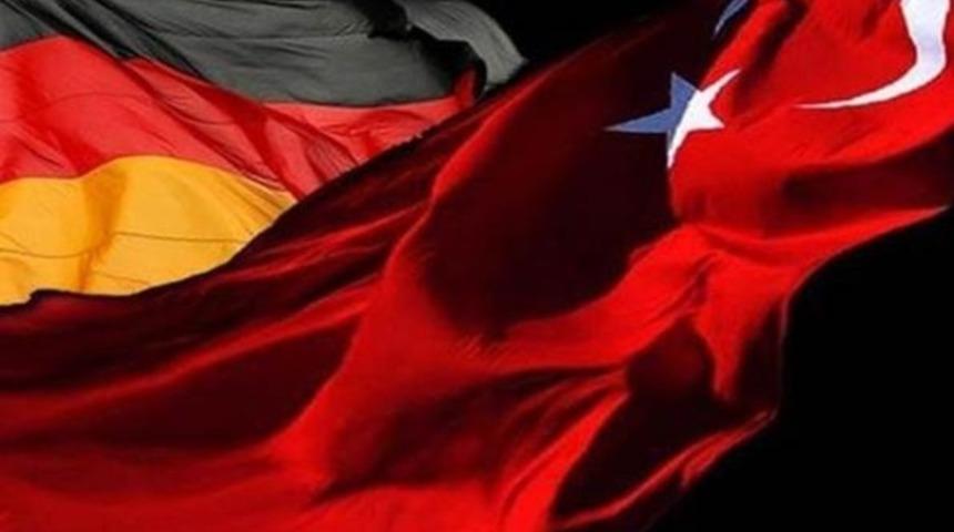 Almanya ile T&uuml;rkiye arasında flaş g&ouml;r&uuml;şme