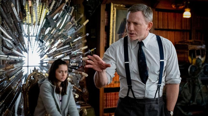 Knives Out (Bıçaklar Çekildi) efsanesi geri dönüyor! Knives Out 2 filminin vizyon tarihini Daniel Craig açıkladı