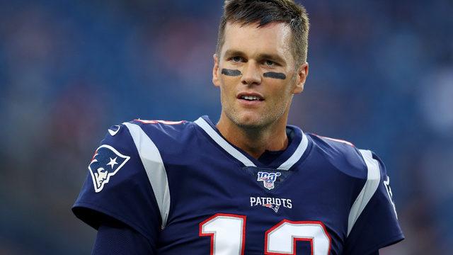Tom Brady kimdir? Nereli ve kaç yaşında? Amerikan futbolunun efsane ismi Tom Brady emekli mi oldu?