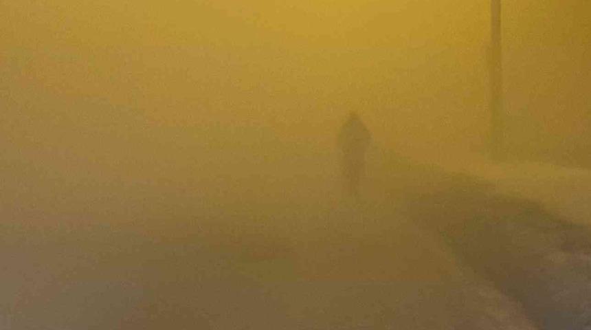 Düzce'de göz gözü görmüyor! Görüş mesafesi 10 metreye kadar düştü