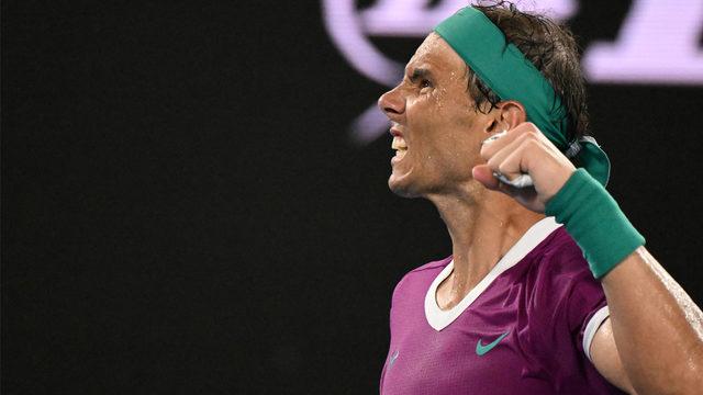 Son dakika: Avustralya Açık'ta Daniil Medvedev - Rafael Nadal maçının galibi Nadal oldu! 21. şampiyonluğuna ulaştı...