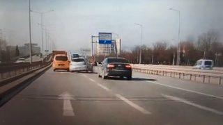 Makas atarken kaza yaptılar! O anları böyle kaydettiler