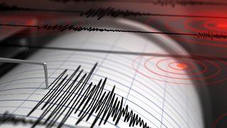 Son dakika: Bingöl'de gece yarısı korkutan deprem! Elazığ ve Erzurum'da da hissedildi (İlk açıklama geldi)