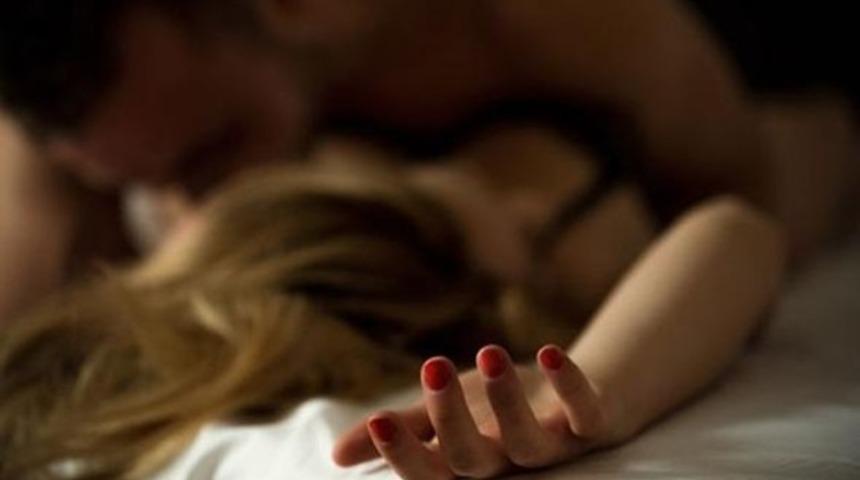 Porno sitesinden kullanıcılarına korkutan şaka