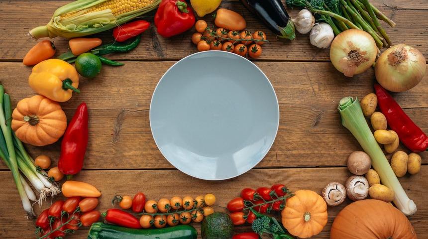 Çocuklara yemeği sevdirmek artık çok daha kolay! Renklere göre beslenme tüyoları karşınızda...