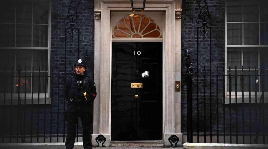 Boris Johnson'u zora sokacak parti raporu! "Liderlik ve muhakeme başarısızlıkları..."