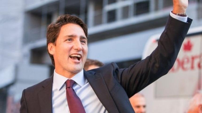 Kanada'nın yeni başbakanı Justin Trudeau g&ouml;r&uuml;n&uuml;ş&uuml;yle de dikkat &ccedil;ekiyor