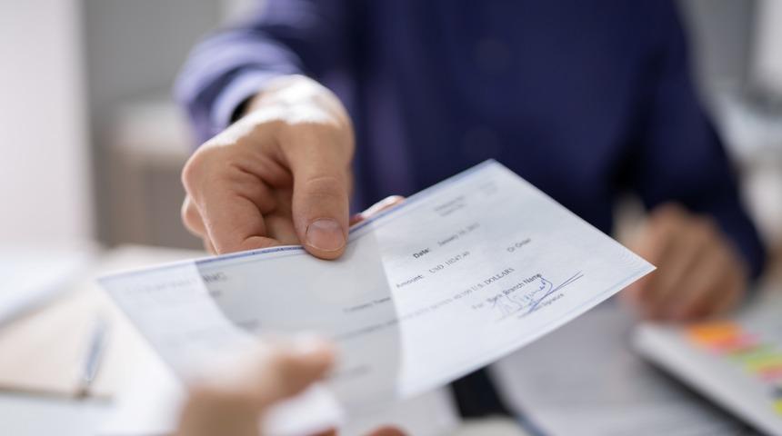 Karşılıksız çek tutarı dudak uçuklattı! 1 milyar lira...