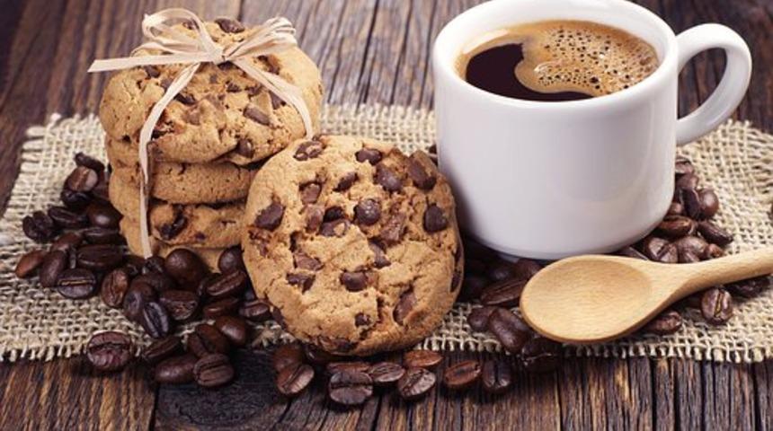 Ağızda dağılan damla çikolatalı kurabiye tarifi! Nefis damla çikolatalı kurabiye nasıl yapılır? İşte malzeme listesi