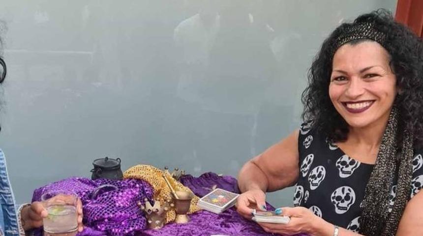 İlişkileri önceden tahmin ettiğini iddia eden astrolog, 2022 yılındaki o tarihlere işaret etti