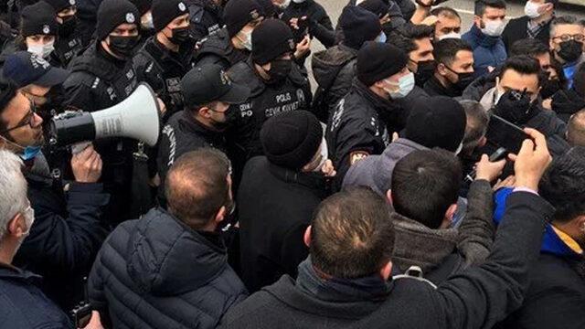 Son dakika: Meclis önünde gergin anlar! Arbede yaşandı