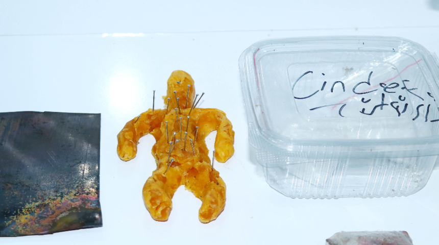 İnsanların duygularını b&ouml;yle s&ouml;m&uuml;rd&uuml;ler! B&uuml;y&uuml; malzemeleri ele ge&ccedil;irildi