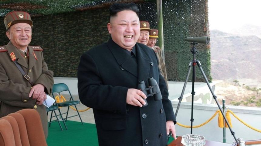 ABD'nin f&uuml;zelerine Kim Jong'dan s&uuml;rpriz tepki