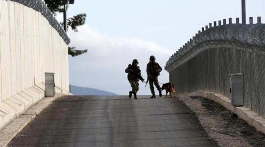 Rusya'dan flaş T&uuml;rkiye a&ccedil;ıklaması: Suriye sınırını g&uuml;&ccedil;lendirdi
