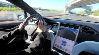 Tesla 54 bin aracını geri çağırıyor! Güvenlik riski…