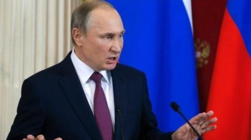Putin: Trump dosyasını yayınlayanlar 'fahişelerden k&ouml;t&uuml;'