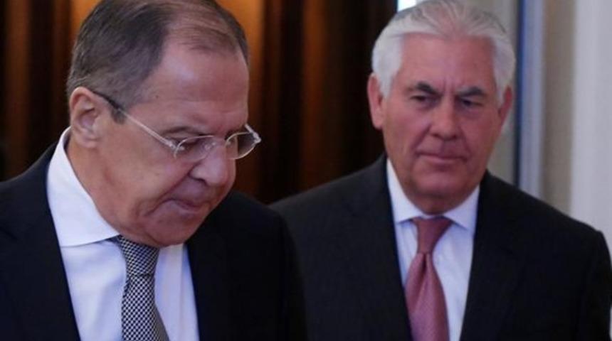 Lavrov ve Tillerson arasında canlı yayında gerginlik
