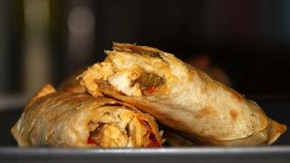 Sebzeli Tavuklu Börek