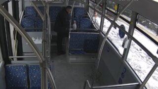 Denizli'de şoförden takdir toplayan hareket! Son durakta fark etti... Poşetten çıkana inanamadı