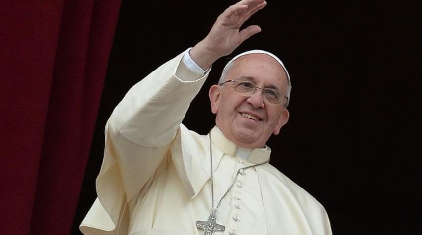 Papa, T&uuml;rkiye'deki darbe girişimiyle ilgili konuştu