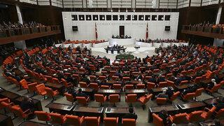 Meclis'te kabul edildi! TSK'nın körfezdeki görev süresi uzatıldı