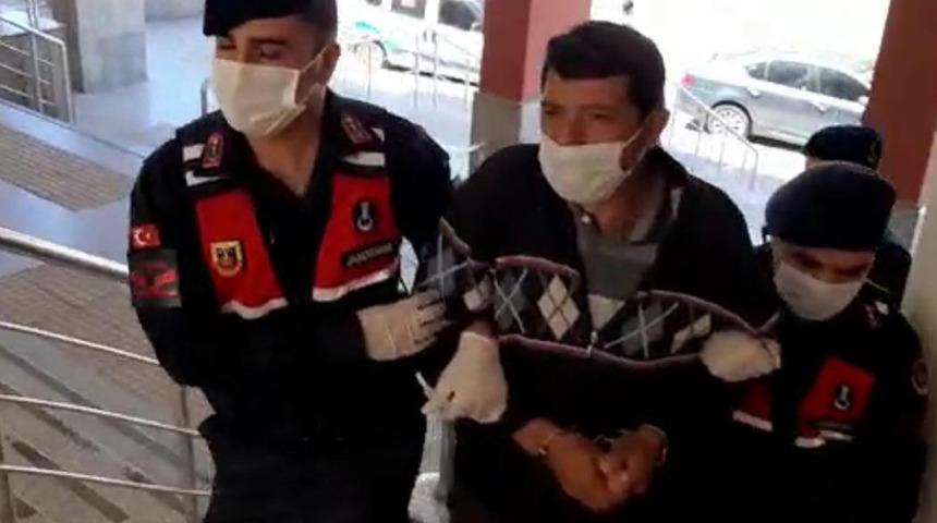 Aşk mektubu yazıp genç kızın anne ve babasını öldürmüştü! Mahkemede şok sözler: "Baban seni bana satacak"