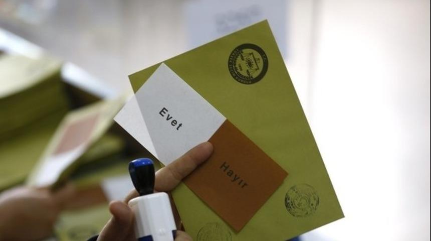 Referandum sonu&ccedil;ları a&ccedil;ıklandı, evet-hayırda son durum ne?