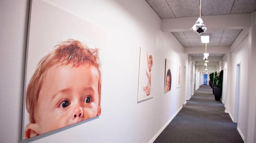 Hollandalı 'don&ouml;r &ccedil;ocuk' 4,5 yıllık m&uuml;cadele sonunda sperm bağış&ccedil;ısı babasının kimliğini &ouml;ğrendi