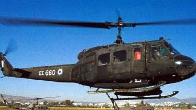 Yunanistan ordusuna ait helikopter düştü!