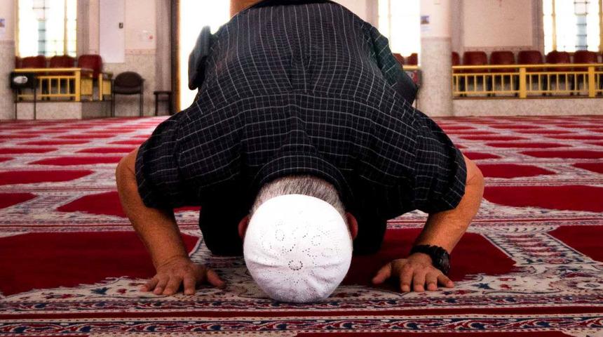 Hacet namazı nasıl kılınır? Kaç rekat? Hacet duası ve anlamı nedir?