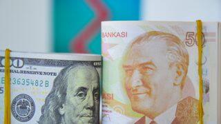 Döviz hesaplarında sert düşüş! Bir ayda 9 milyar dolar...