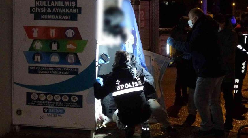 Çok feci olay! Ukrayna uyruklu şahıs, kullanılmış giysi kumbarasının kapağına sıkışarak hayatını kaybetti