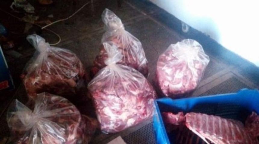 Domuz eti satarken yakalandı, yetkilileri g&ouml;reve &ccedil;ağırdı