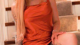 Herkesi şaşırttı! Birlikte olduğu erkeklerin penisini ölçmek için koluna cetvel dövmesi yaptırdı 