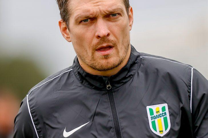 Boks hareketleriyle ısındı, yeşil sahadan galibiyet sevinciyle ayrıldı G4