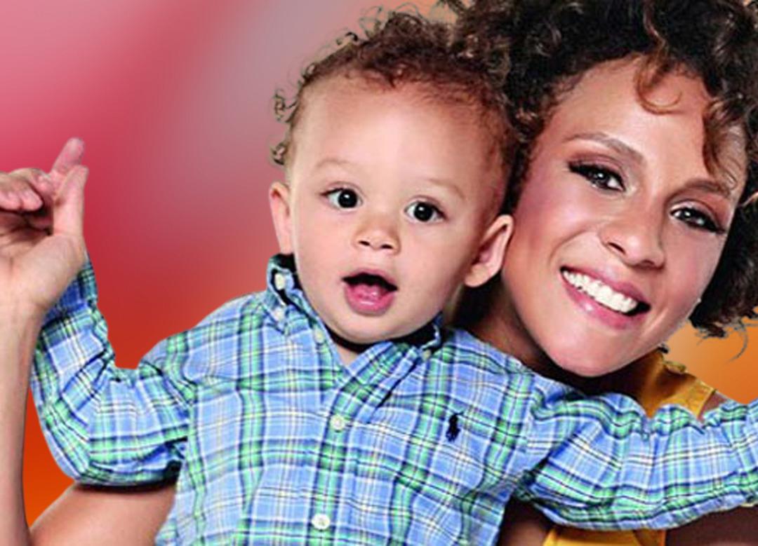 Defne Joy Foster'ın oğlu b&uuml;y&uuml;d&uuml;! 12 yaşına giren Can'ın son hali g&ouml;renleri şaşırttı