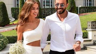 Bensu Soral eşi Hakan Baş'la romantik bir pozunu paylaştı