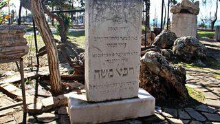 Özel olarak saklanıyor! Antalya’nın tek Yahudi mezar taşı müzede korunuyor