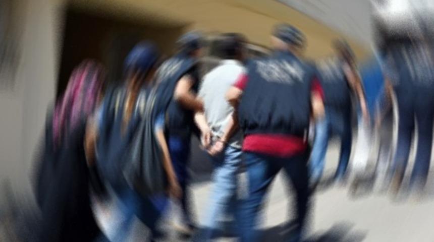 DEAŞ'a şok baskın! &Ccedil;uval &ccedil;uval &ccedil;ıkardılar