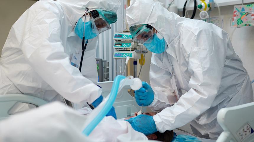 Dikkat: Covid-19'u ağır geçirenlerin ortak yönü ortaya çıktı!