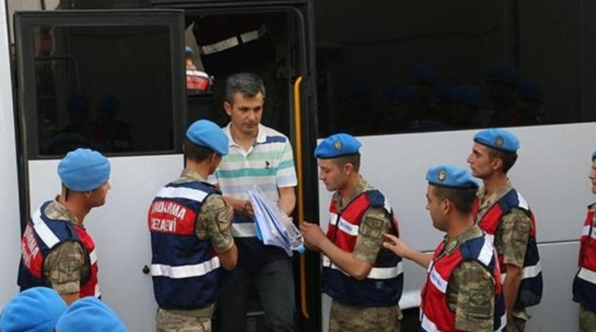 İşte FET&Ouml;'c&uuml;lerin giyeceği 'tek tip kıyafet'in rengi