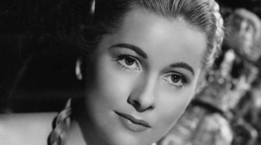 Joan Fontaine: Hitchcock'un 'Rebecca'sı hayata veda etti