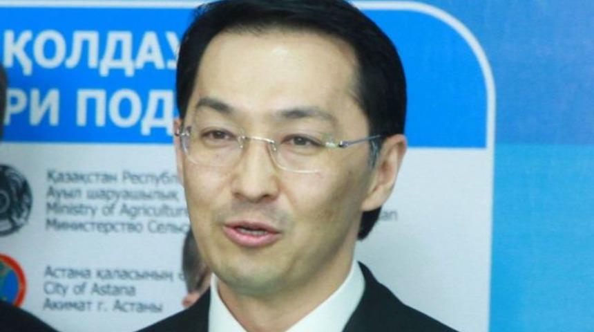 Bakan yardımcısı rüşvetten gözaltına alındı