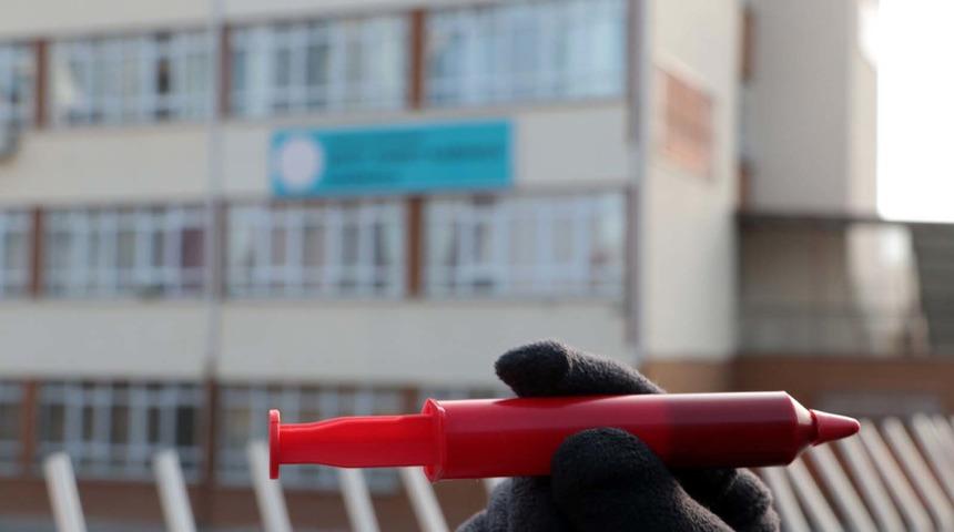 'Şırınga &ccedil;ikolata' davasında yeni gelişme... Rapor dosyaya girdi!