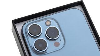 iPhone 13 Pro Max satın aldı, paketi açtığında ise büyük şoka uğradı!