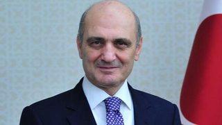 Erdoğan Bayraktar Başbakan Recep Tayyip Erdoğan'dan özür diledi