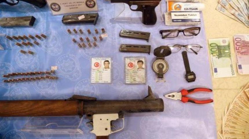 İşte ter&ouml;ristlerin &uuml;zerinden &ccedil;ıkanlar