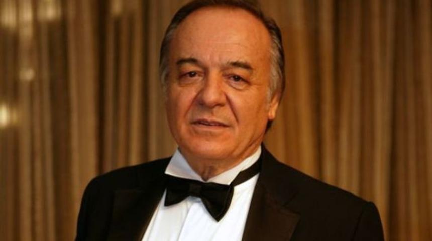 Çetin Tekindor kimdir?