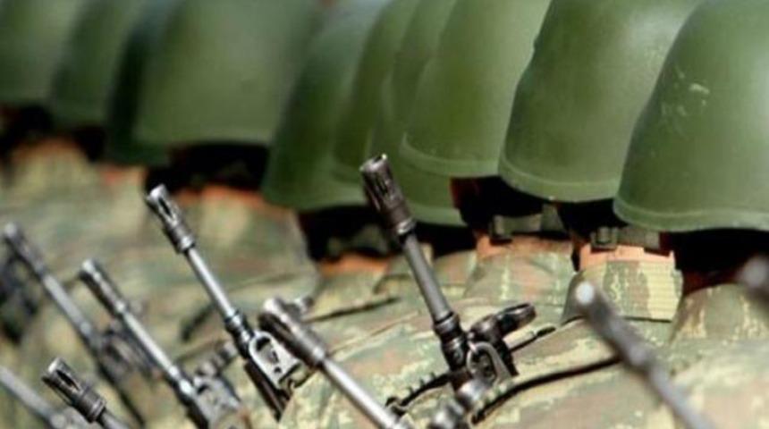  9'u asker 21 kişi tutuklandı